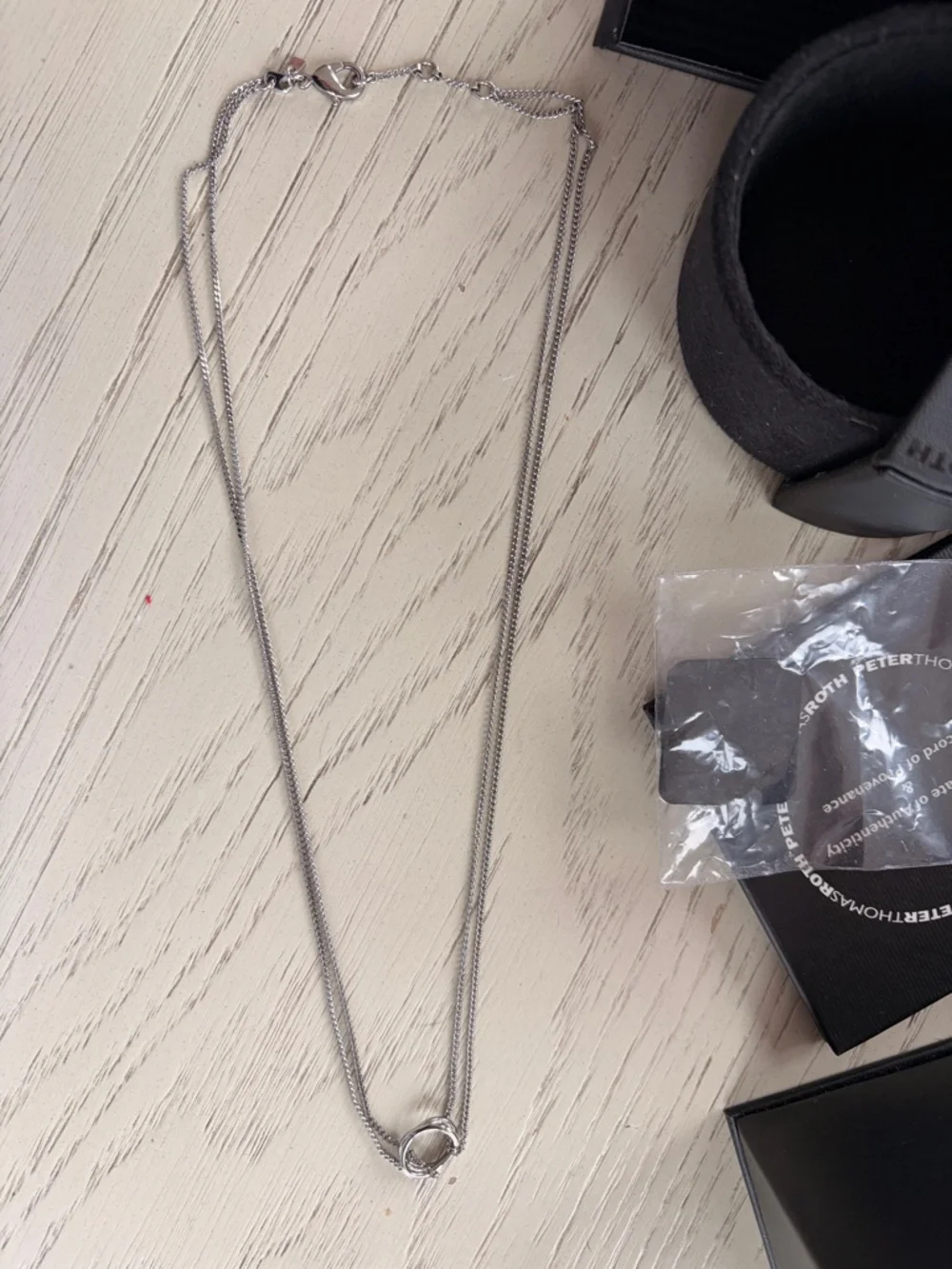 Peter Thomas Roth Sterling Silver Ribbon Loop Necklace with Box & COA R - Picture 3 of 6